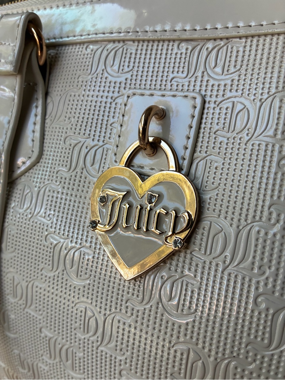 Juicy Couture Gothic JC Logo Monogram Tote Cream Gold Hardware Heart Lock - Picture 14 of 15
